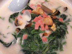 -鱼亨小鲜酸菜鱼(大信店)