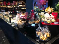 -Salon de The de Joel Robuchon(外滩18号店)