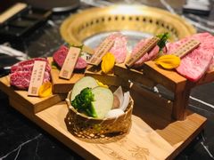 -山川小町·极番烧肉(新地假日广场店)
