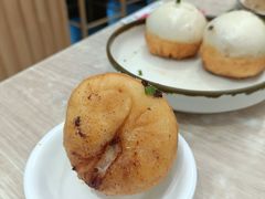 生煎包底部-老上海里弄味道(知春路店)