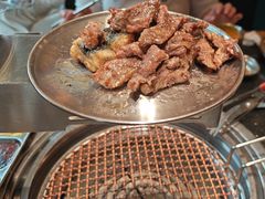 -韩烧牛中牛·甄选黑牛烤肉(黑金店)