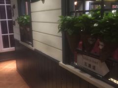 -高第街56号餐厅(银座商城玉函店)
