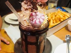爆炸冰激淋巧克力-MIKAKU(万达广场上海宝山店)