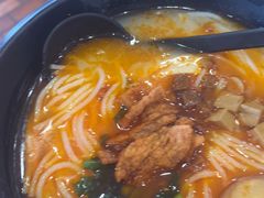 -桥香园过桥米线(国贸店)