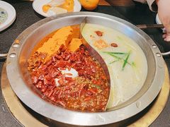 -沸炉重庆老火锅(军事博物馆店)