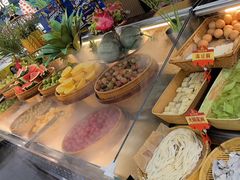 -四囍码头海鲜烧烤自助火锅(外滩南京东路悦荟广场店)