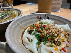 干拌抄手-默记孙抄手(经开万达店)