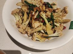 -绿草地·湘菜(7mall店)