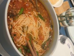 -一坐一忘云南菜(嘉里中心店)
