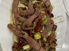 韭菜炒海肠-崴海渔村(虹梅路店)