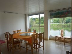 -莲湖山庄