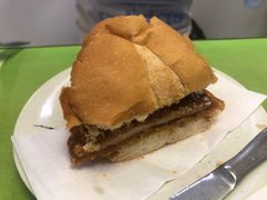 猪扒包-胜利茶餐室