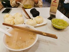 -李与白包子铺(桐梓林店)