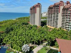 -三亚湾海居铂尔曼度假酒店