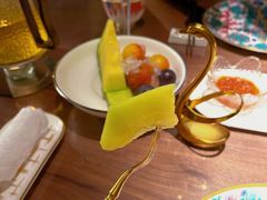 -海派悦庭·海胆烧麦·新融合菜(凯德广场店)