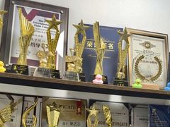 -梅纳·钢琴声乐架子鼓Mena Music(双井店)