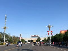 -霍尔果斯国门景区