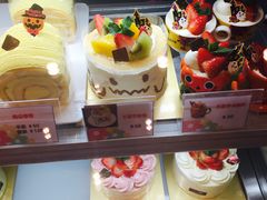 -花花卷卷·鲜食蛋糕(静安久光百货店)