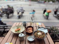 -8PINTS八品脱·日料·烧鸟·精酿小酒馆(莘庄店)