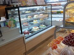 面包甜点陈列柜-沁园(工商大学339号店)