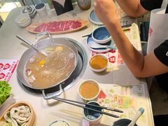 -左庭右院鲜牛肉火锅(浦江欢乐颂店)