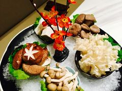 菌菇拼盘-新一哥粤菜火锅(瑞金店)