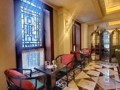 -东湖宾馆金玫瑰酒吧