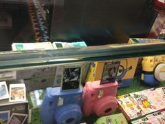 -百老汇(屯门市广场店)