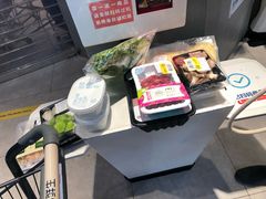 零售区-盒马鲜生(悠方店)