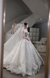 -艾米丽婚纱礼服