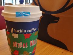 焦糖美式-瑞幸咖啡(港湾1号店)