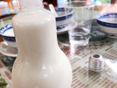 热鲜水牛奶-周大娘牛乳(旧寨古村总店)