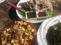 -腾格里塔拉酒店