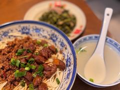 -辣肉面大王(天平路店)