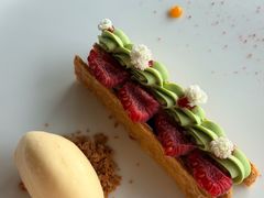 -岷山饭店·THE RIVER HOUSE西餐厅