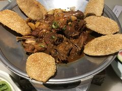 地锅鸡-小菜园新徽菜(马鞍山金鹰店)