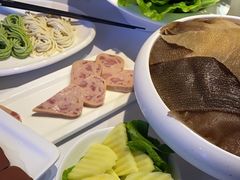 -德天肥牛海鲜火锅(城西银泰店)