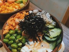 招牌三文鱼波奇饭-Poke lemon海鲜波奇饭·柠檬茶(金碧开放小区店)
