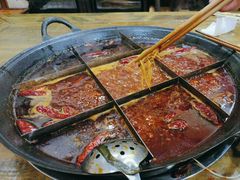 -正南齊北重庆老火锅(光华村直营店)