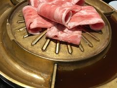 -猪啊牛呀羊啊铜盘烤肉(正大广场店)
