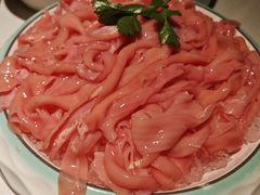 -茅草房·河畔园林火锅