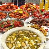 我宣布！这个龙虾季我为疯狂小弟而疯狂！