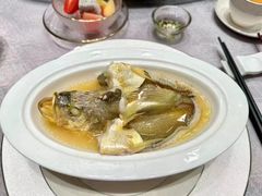 -景月阁空中食府(希尔顿酒店)