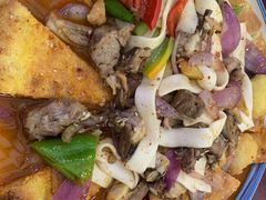 -撒拉人家.酸菜牦牛肉火锅