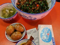 -赣南粉局·江西小炒·锅气炒粉(人民广场店)