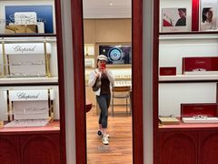 -亨得利(淮海中路店)