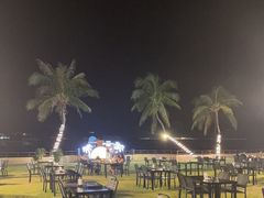 -JW万豪厨房餐厅·滨海草坪烧烤·海鲜·海景(三亚绿发山海天JW万豪酒店)