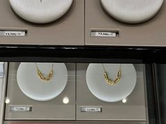 -百年港湾奥特莱斯(香炉礁店)