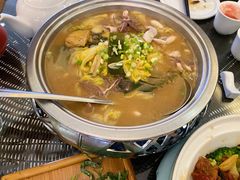 -胶东人家(奥体中心店)