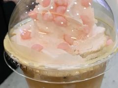 抹茶少女樱拿铁-瑞幸咖啡(临海市银泰城店)